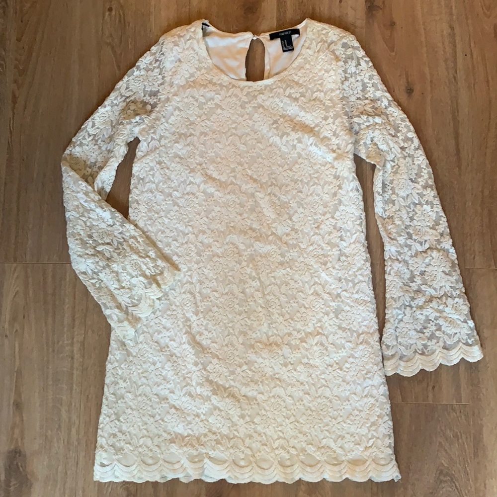 Forever 21 pretty lace stretch dress size S/M